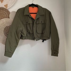 Cropped bomber jacket
